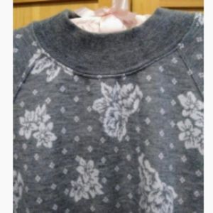 Up scale sweatshirt by Cathy Daniels 80s